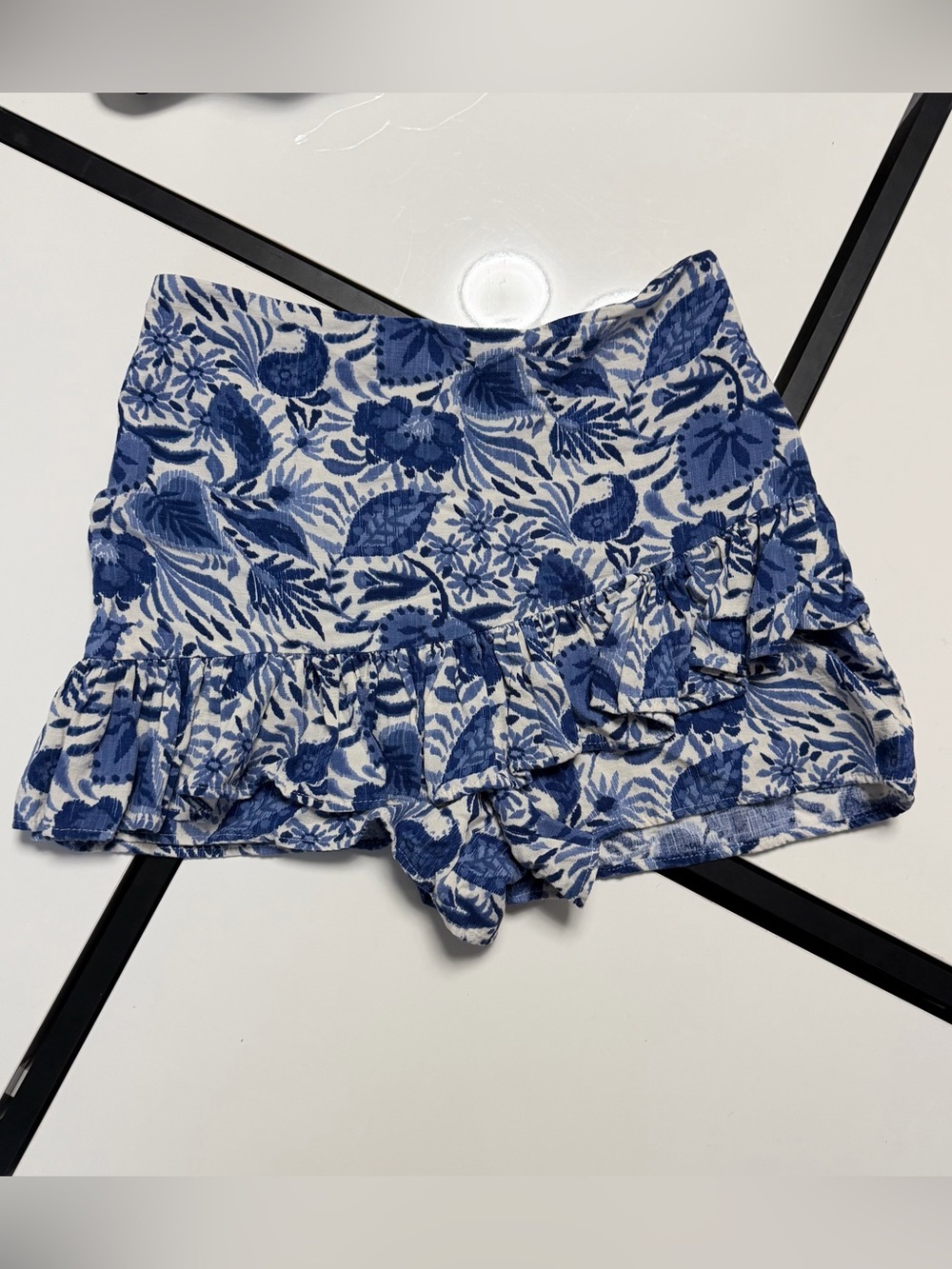 ✨ Zara Blue & White Floral Ruffled Skort | Size XS ✨🖤 - Picture 4 of 13